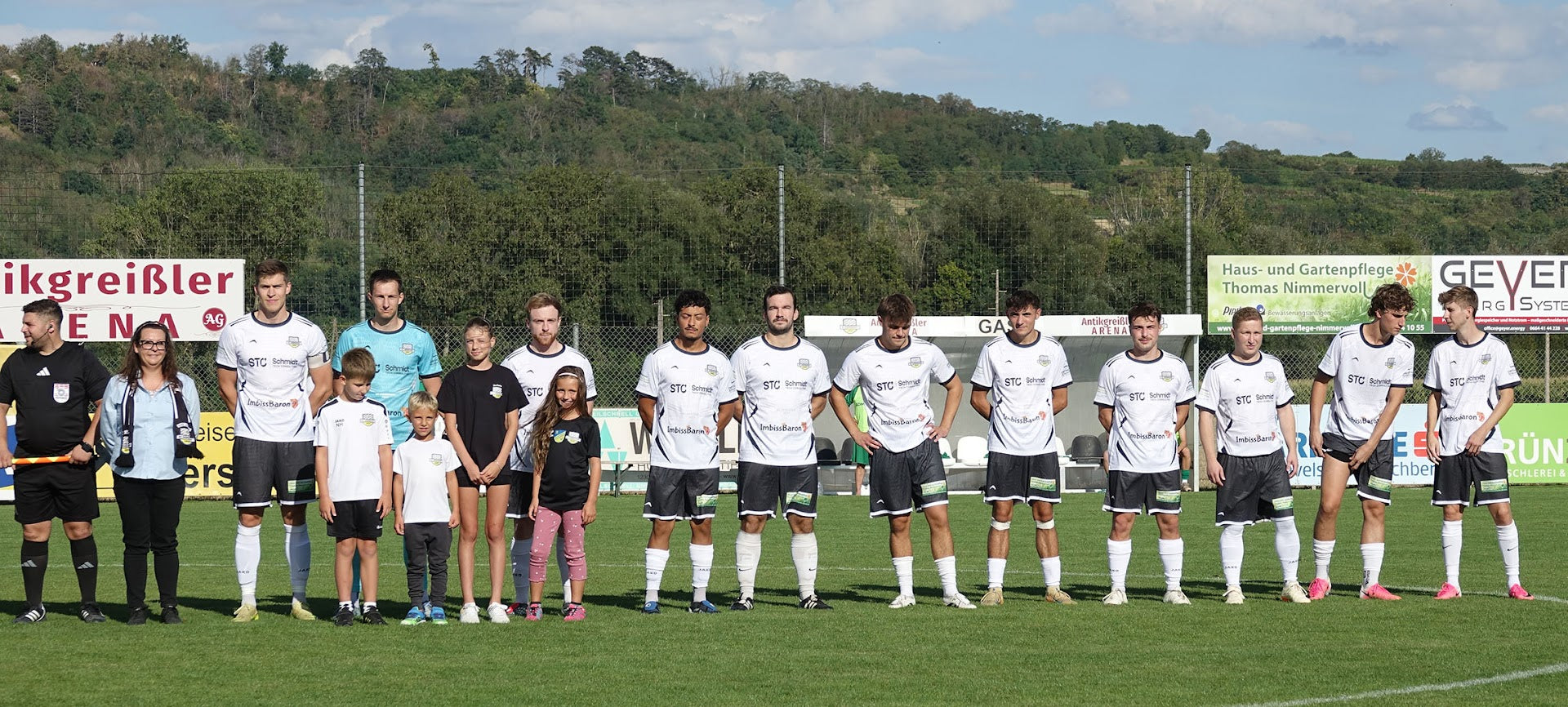 Team photo 5